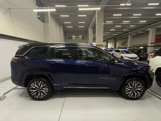 JEEP-COMMANDER-2025