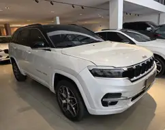 JEEP COMMANDER 2.0 TD380 TURBO DIESEL OVERLAND AT9 JEEP COMMANDER 2.0 TD380 TURBO DIESEL OVERLAND AT9