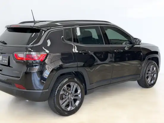 JEEP-COMPASS-2024