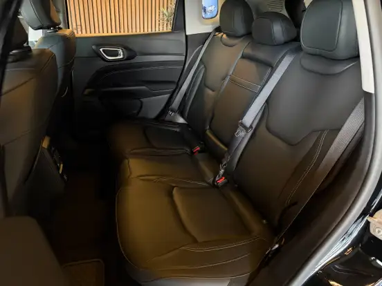 JEEP-COMPASS-2025