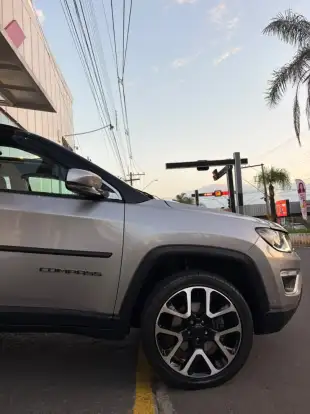 JEEP-COMPASS-2.0 16V DIESEL LIMITED 4X4 AUTOMÁTICO JEEP-COMPASS-2021