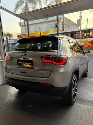 JEEP-COMPASS-2021