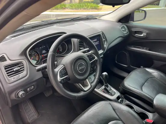 JEEP-COMPASS-2.0 16V FLEX LONGITUDE AUTOMÁTICO JEEP-COMPASS-2018