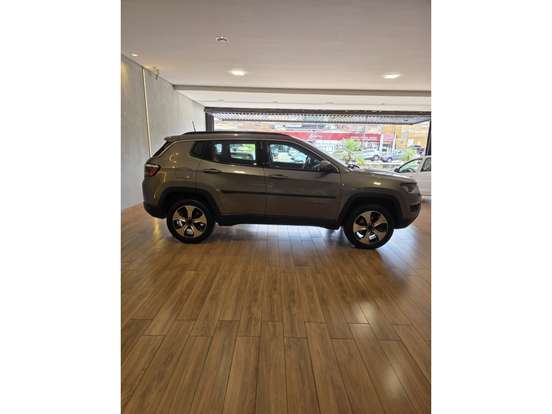 JEEP-COMPASS-2.0 16V DIESEL LONGITUDE 4X4 AUTOMÁTICO JEEP-COMPASS-2017