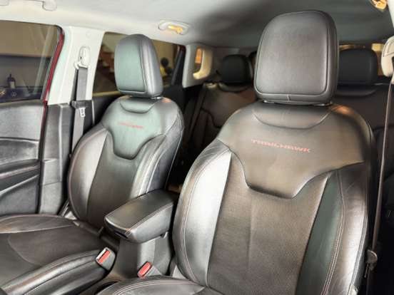 JEEP-COMPASS-2.0 16V DIESEL TRAILHAWK 4X4 AUTOMÁTICO JEEP-COMPASS-2017