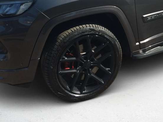 JEEP-COMPASS-2.0 HURRICANE 4 TURBO GASOLINA BLACKHAWK AT9 JEEP-COMPASS-2024