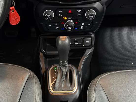 JEEP-RENEGADE-2018