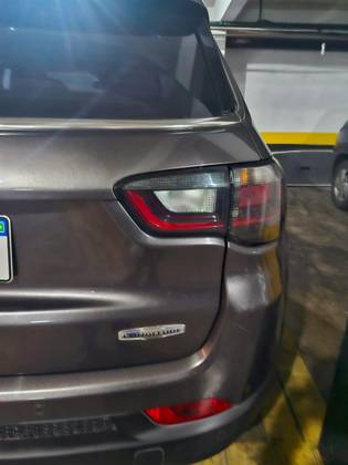 JEEP COMPASS 1.3 T270 TURBO FLEX LONGITUDE AT6