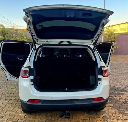 JEEP-COMPASS-2.0 16V FLEX LIMITED AUTOMÁTICO JEEP-COMPASS-2017