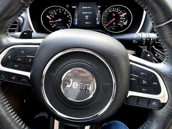 JEEP-COMPASS-2.0 16V FLEX LIMITED AUTOMÁTICO JEEP-COMPASS-2017