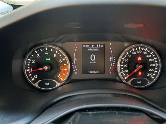 JEEP-RENEGADE-1.8 16V FLEX SPORT 4P AUTOMÁTICO JEEP-RENEGADE-2018