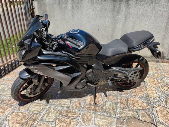 KAWASAKI NINJA 650R 