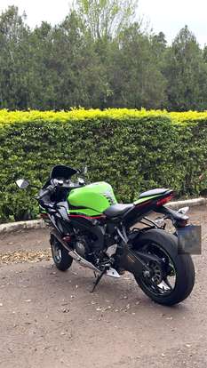 KAWASAKI-NINJA ZX-6R-2021