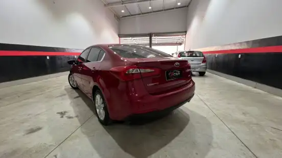 KIA-CERATO-2013
