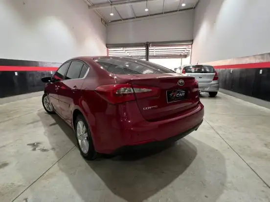KIA-CERATO-1.6 SX 16V FLEX 4P AUTOMÁTICO KIA-CERATO-2013