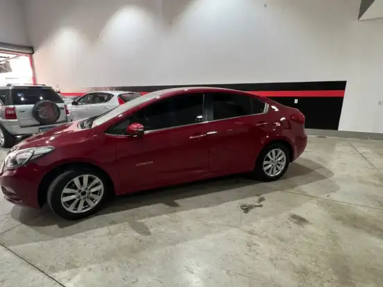 KIA-CERATO-1.6 SX 16V FLEX 4P AUTOMÁTICO KIA-CERATO-2013