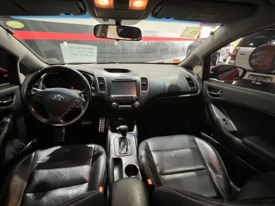 KIA-CERATO-1.6 SX 16V FLEX 4P AUTOMÁTICO KIA-CERATO-2013