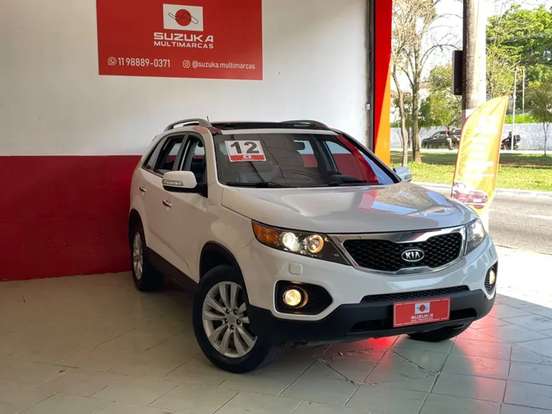 KIA-SORENTO-2011