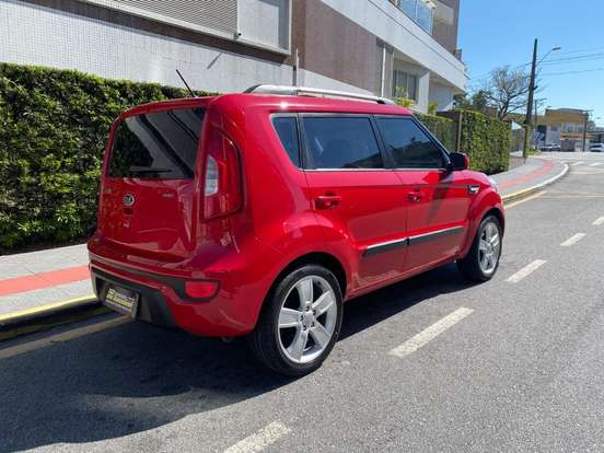 KIA-SOUL-1.6 EX 16V FLEX 4P AUTOMÁTICO KIA-SOUL-2013