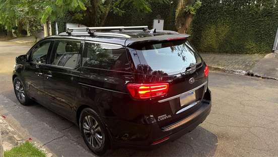 KIA-CARNIVAL-2019