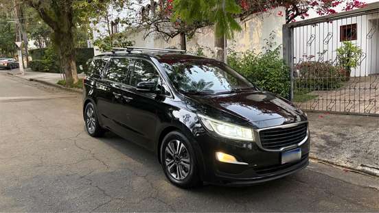 KIA-CARNIVAL-2019