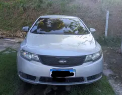 KIA CERATO 1.6 EX3 SEDAN 16V GASOLINA 4P MANUAL KIA CERATO 1.6 EX3 SEDAN 16V GASOLINA 4P MANUAL