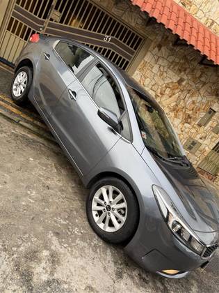 KIA CERATO 1.6 SX 16V FLEX 4P AUTOMÁTICO