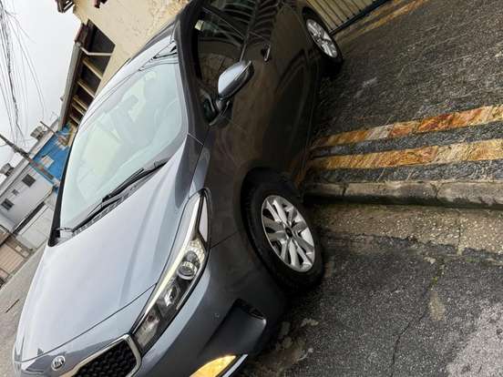 KIA-CERATO-1.6 SX 16V FLEX 4P AUTOMÁTICO KIA-CERATO-2017