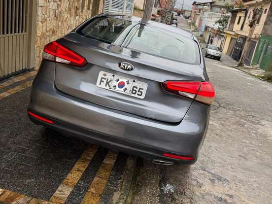 KIA-CERATO-1.6 SX 16V FLEX 4P AUTOMÁTICO KIA-CERATO-2017