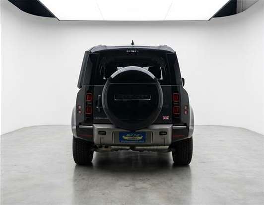 LAND ROVER-DEFENDER-2024