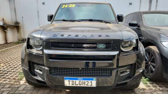 LAND ROVER-DEFENDER-2024