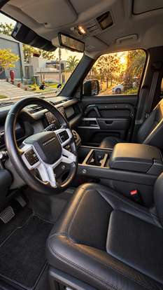 LAND ROVER-DEFENDER-2023