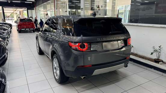 LAND ROVER-DISCOVERY SPORT-2017