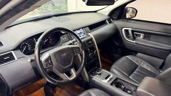LAND ROVER-DISCOVERY SPORT-2017