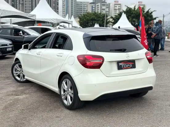 MERCEDES-BENZ-A 200-1.6 TURBO 16V FLEX 4P AUTOMÁTICO MERCEDES-BENZ-A 200-2017