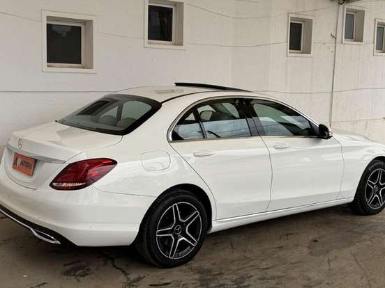 MERCEDES-BENZ-C 200-2.0 CGI AVANTGARDE 16V GASOLINA 4P AUTOMÁTICO MERCEDES-BENZ-C 200-2015