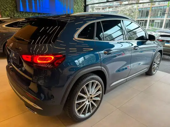 MERCEDES-BENZ-GLA 200-1.3 GCI GASOLINA AMG LINE 7G-DCT MERCEDES-BENZ-GLA 200-2022