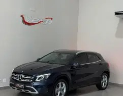 MERCEDES-BENZ GLA 200 1.6 CGI FLEX ADVANCE 7G-DCT MERCEDES-BENZ GLA 200 1.6 CGI FLEX ADVANCE 7G-DCT