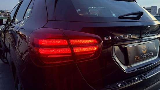 MERCEDES-BENZ-GLA 200-2017