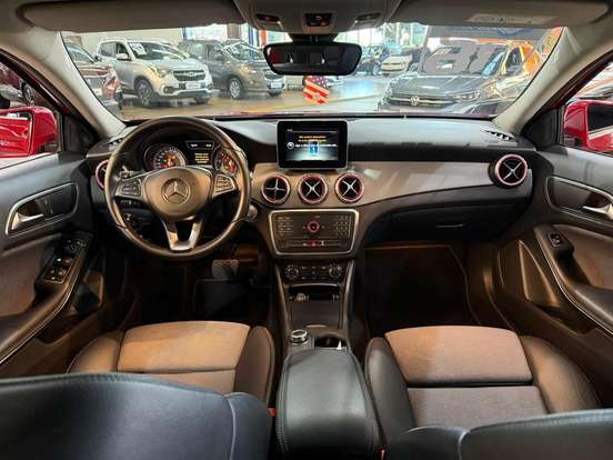 MERCEDES-BENZ-GLA 200-1.6 CGI STYLE 16V TURBO FLEX 4P AUTOMÁTICO MERCEDES-BENZ-GLA 200-2016
