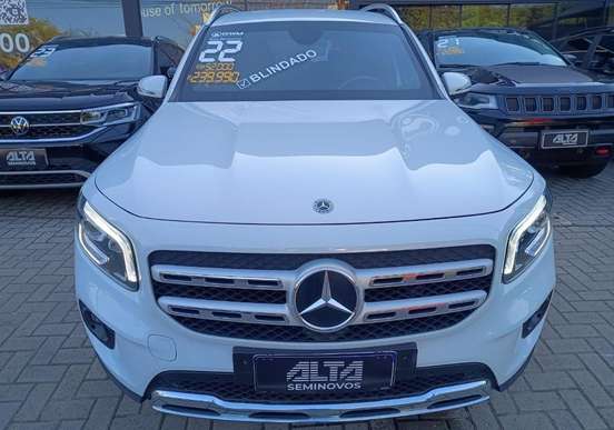 MERCEDES-BENZ-GLB 200-2022
