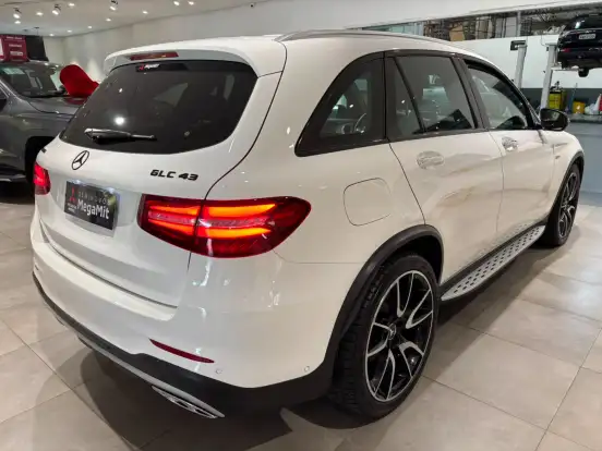 MERCEDES-BENZ-GLC 43 AMG-2017