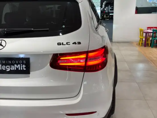 MERCEDES-BENZ-GLC 43 AMG-3.0 V6 GASOLINA 4MATIC 9G-TRONIC MERCEDES-BENZ-GLC 43 AMG-2017