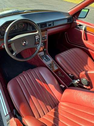 MERCEDES-BENZ-300 E-3.0 SEDAN 6 CILINDROS 24V GASOLINA 4P MANUAL MERCEDES-BENZ-300 E-1990