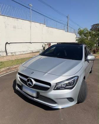 MERCEDES-BENZ CLA 200 1.6 VISION 16V FLEX 4P AUTOMÁTICO