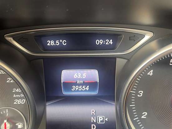 MERCEDES-BENZ-CLA 200-1.6 VISION 16V FLEX 4P AUTOMÁTICO MERCEDES-BENZ-CLA 200-2017
