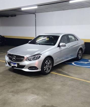 Mercedes-Benz E 250 2.0 Avantgarde 16V Turbo Gasolina 4P Automático