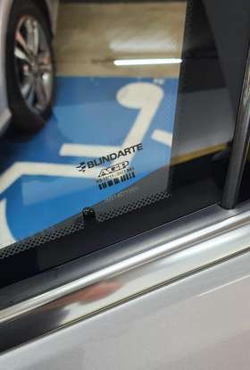 MERCEDES-BENZ-E 250-2014