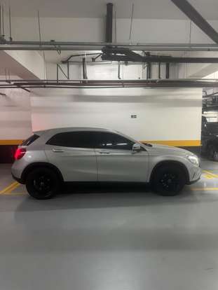 MERCEDES-BENZ-GLA 200-2017