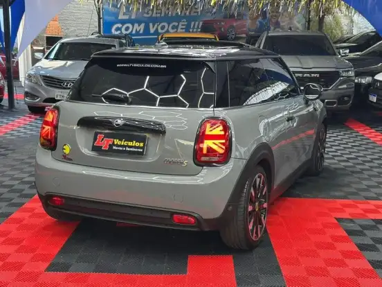 MINI-COOPER-2021